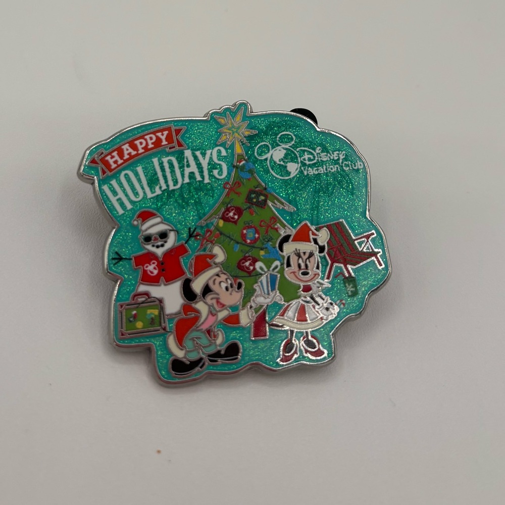 Disney Vacation Club Authentic Disney Holiday trading‎ Pin